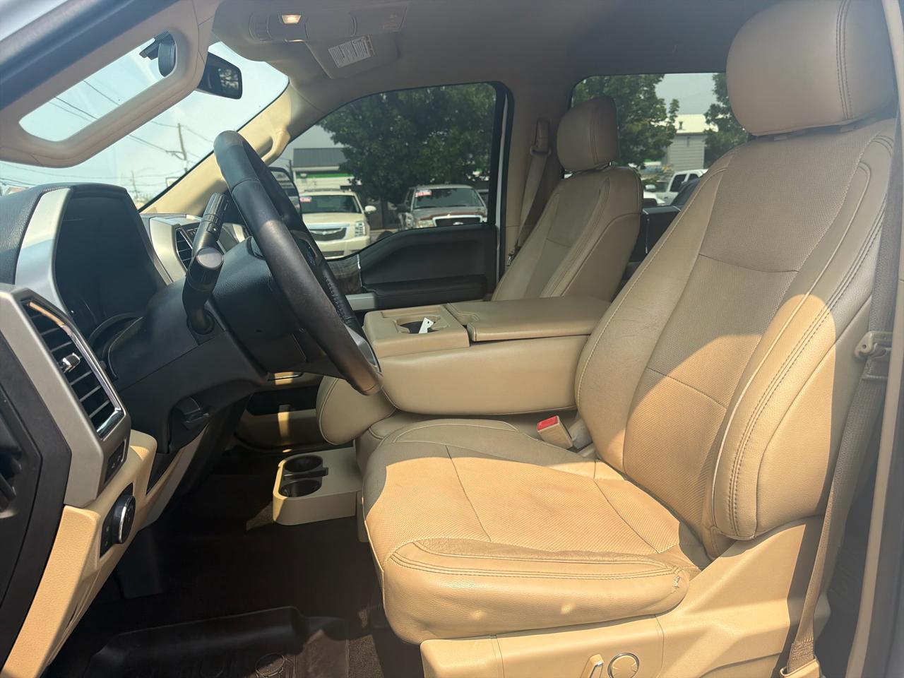 Ford F-350 SD Lariat Crew Cab 4WD 2018