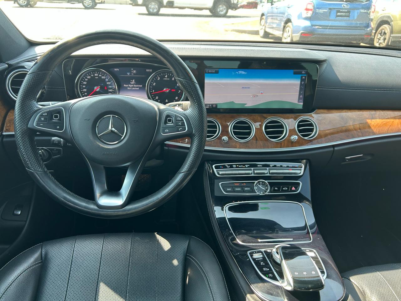 Mercedes-Benz E-Class E300 Luxury 4MATIC Sedan 2017
