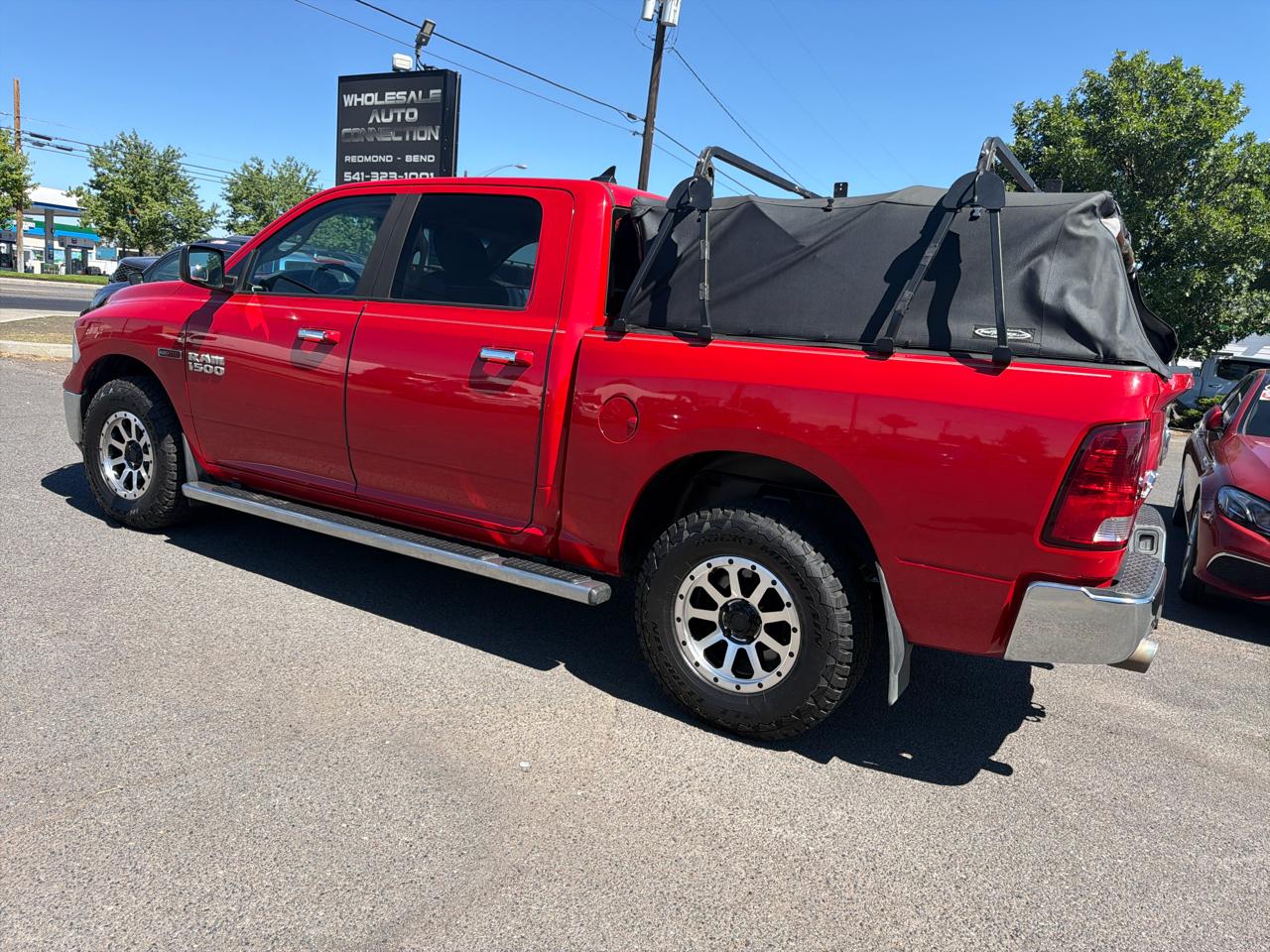 RAM 1500 4WD Crew Cab 149" Big Horn 2015
