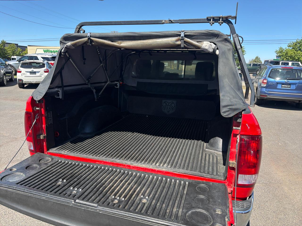 RAM 1500 4WD Crew Cab 149" Big Horn 2015