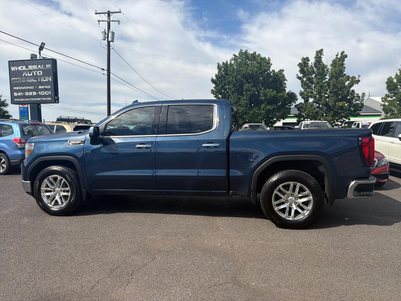 GMC Sierra 1500 4WD Crew Cab 147" SLT 2019