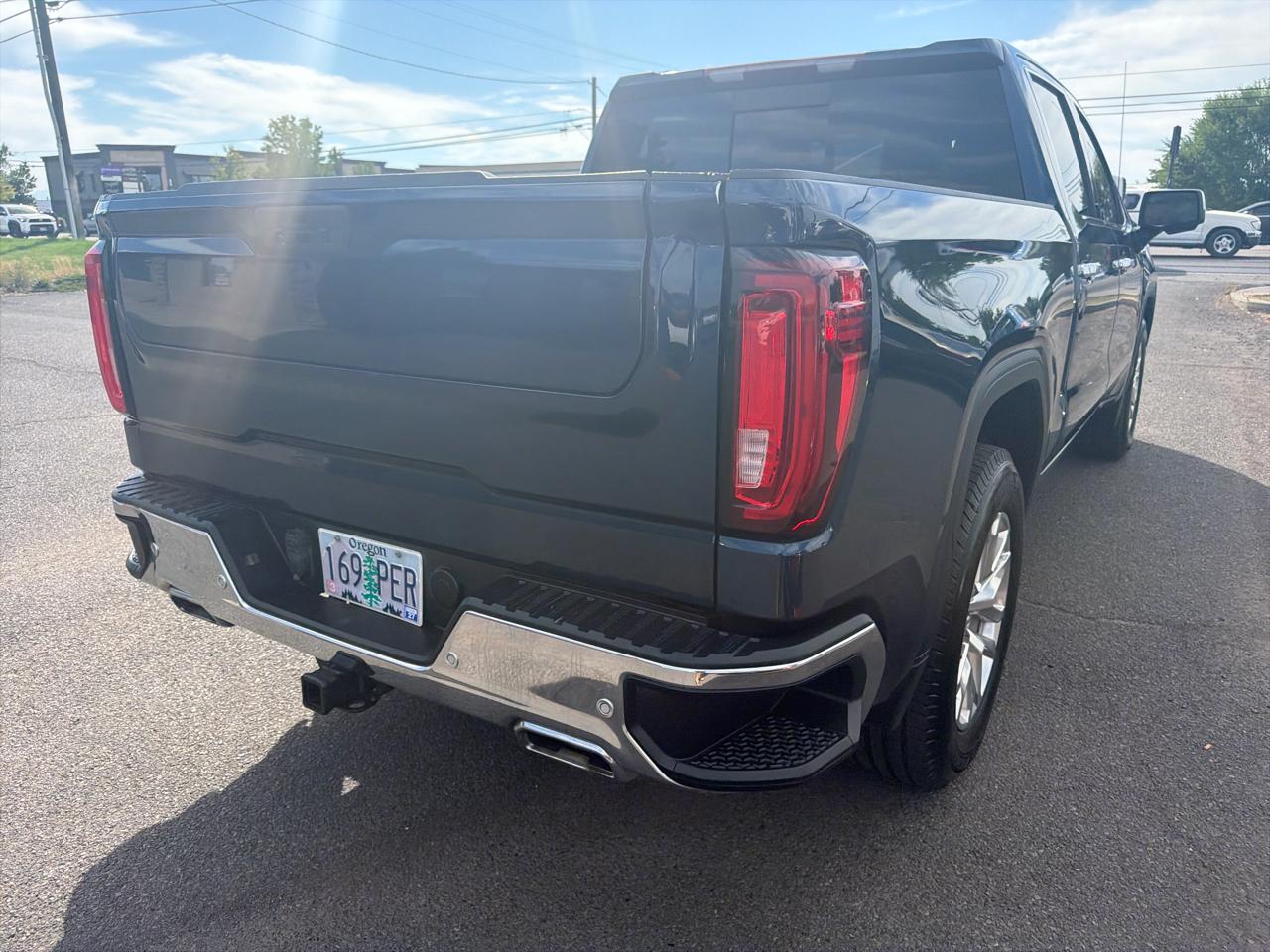 GMC Sierra 1500 4WD Crew Cab 147" SLT 2019