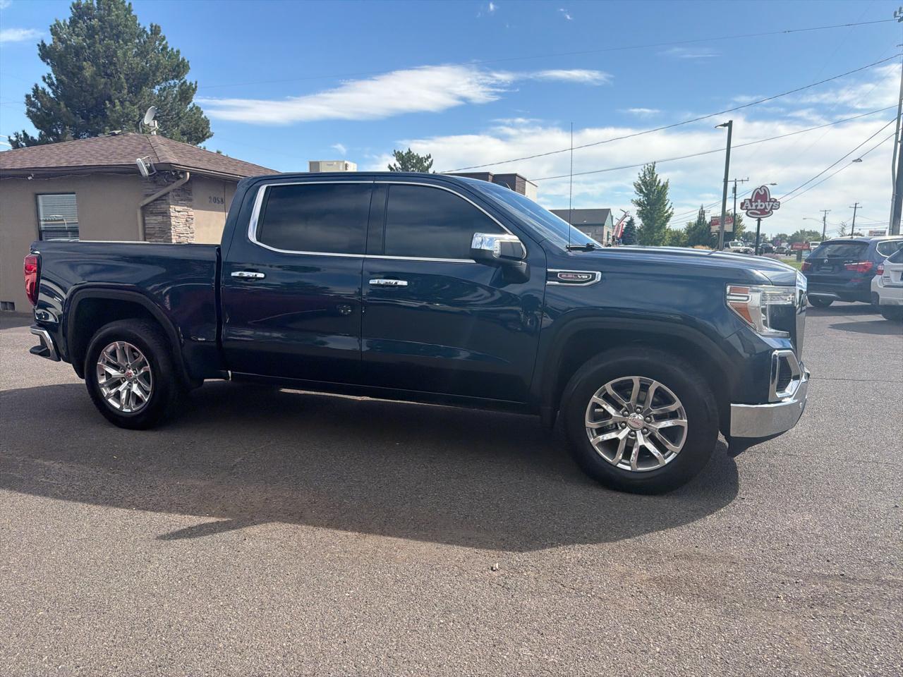 GMC Sierra 1500 4WD Crew Cab 147" SLT 2019