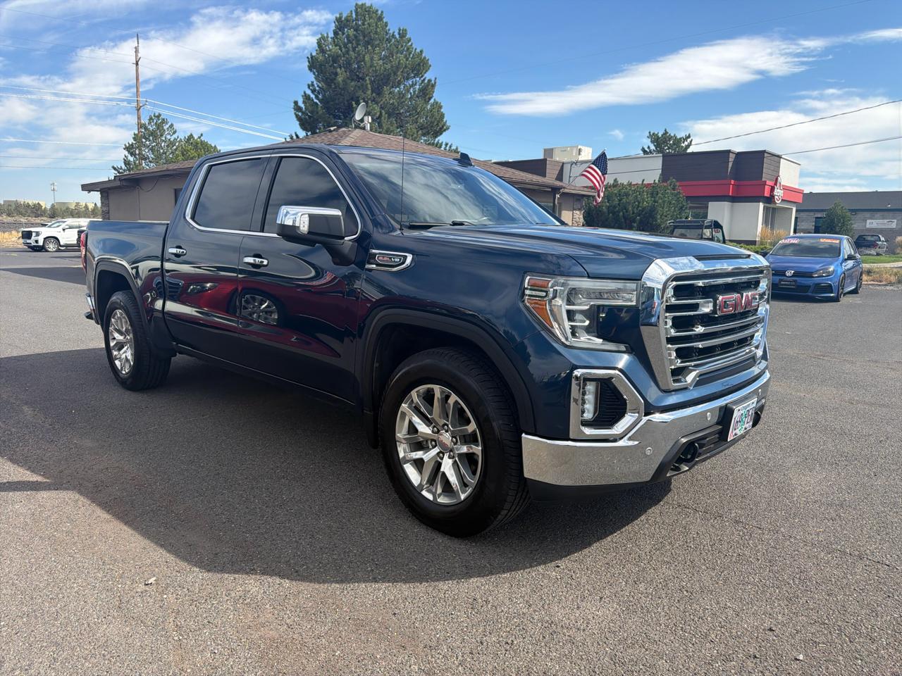 GMC Sierra 1500 4WD Crew Cab 147" SLT 2019