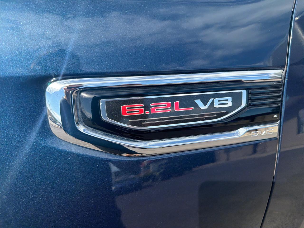 GMC Sierra 1500 4WD Crew Cab 147" SLT 2019