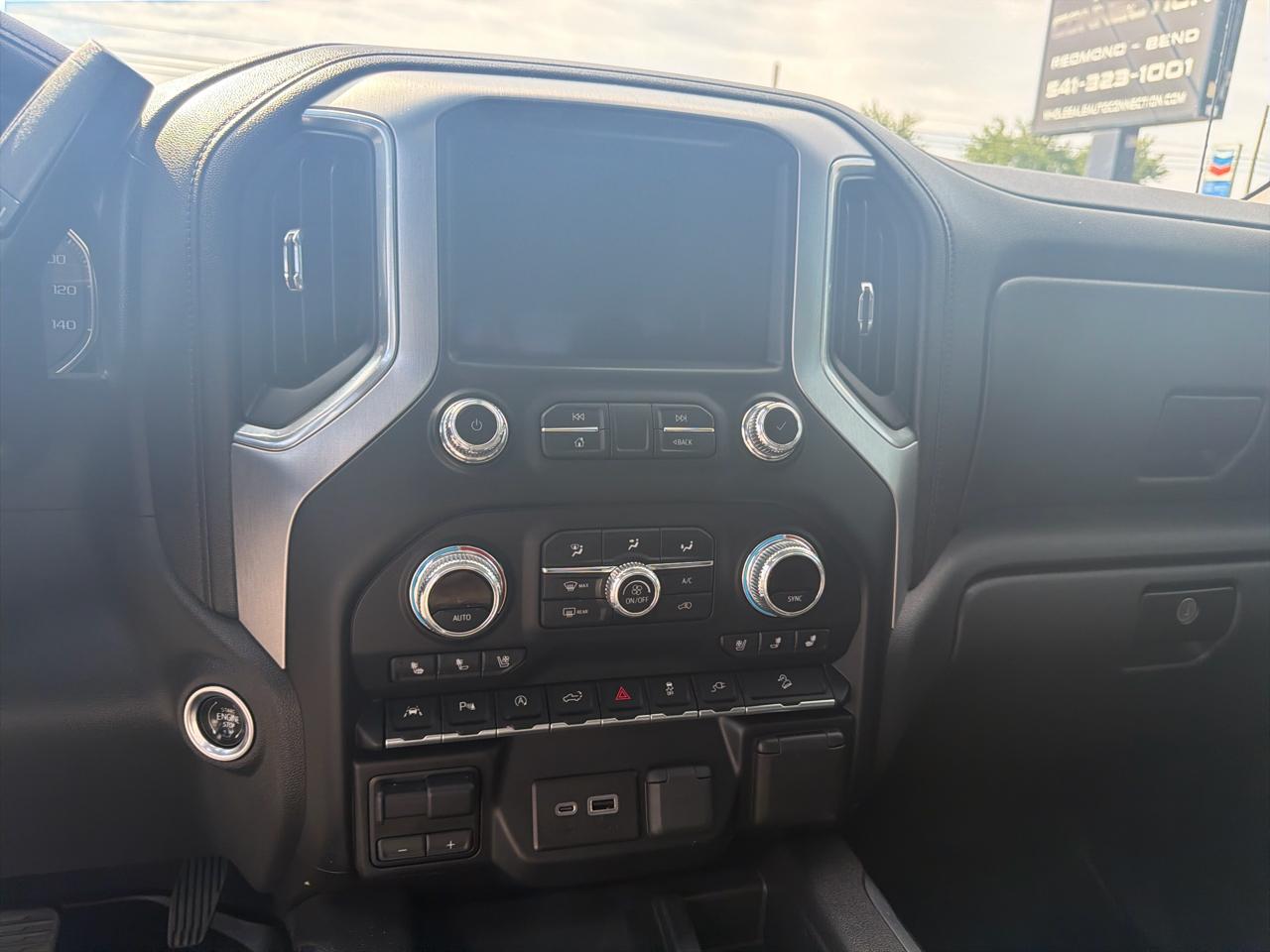 GMC Sierra 1500 4WD Crew Cab 147" SLT 2019