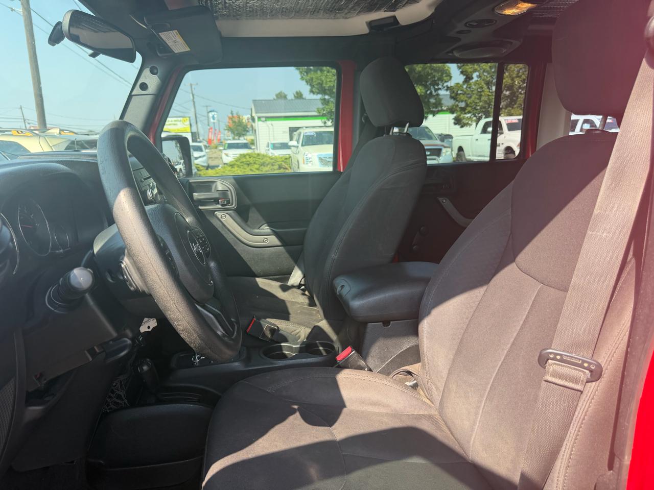 Jeep Wrangler Unlimited Sport 4WD 2013
