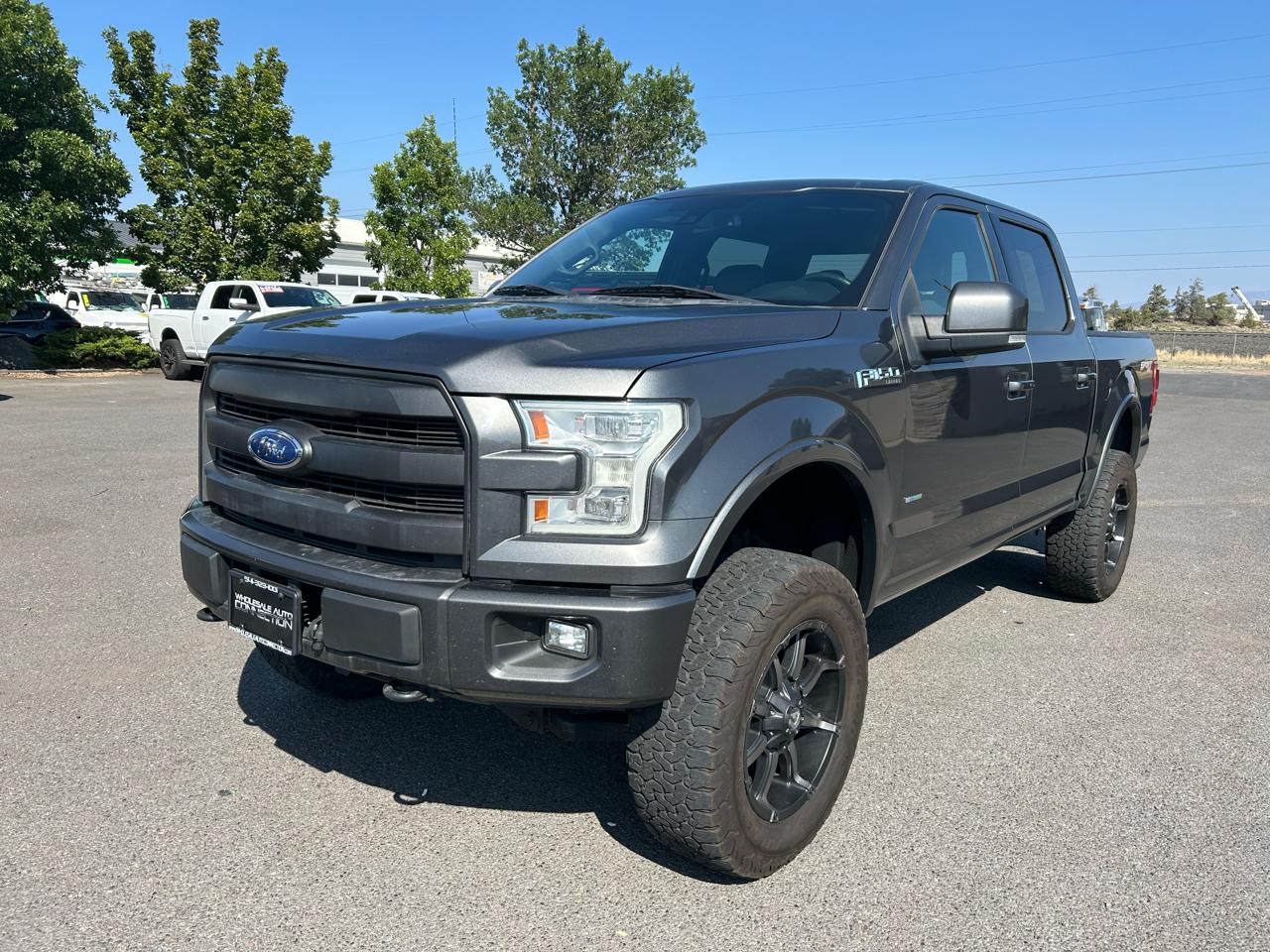 Ford F-150 4WD SuperCrew 145" Lariat 2015
