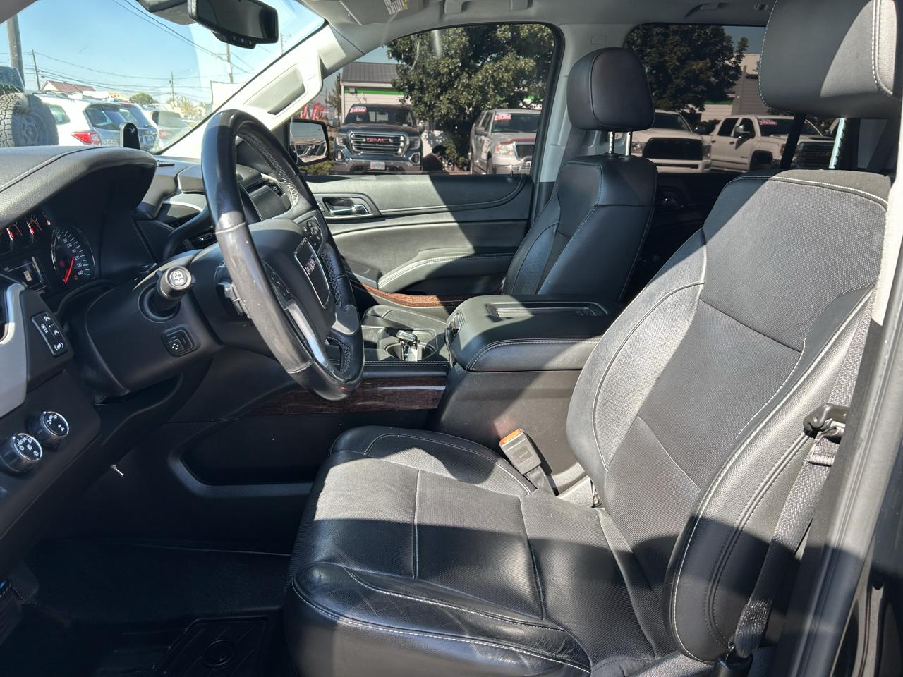 GMC Yukon SLT 4WD 2018
