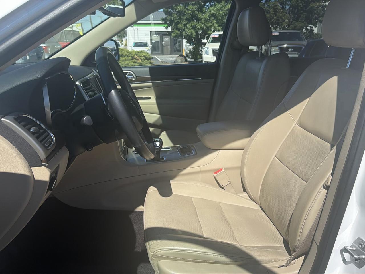 Jeep Grand Cherokee Limited 4WD 2015