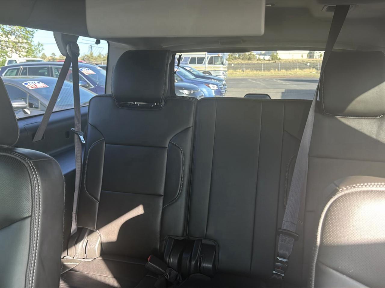 GMC Yukon XL Denali 4WD 2017