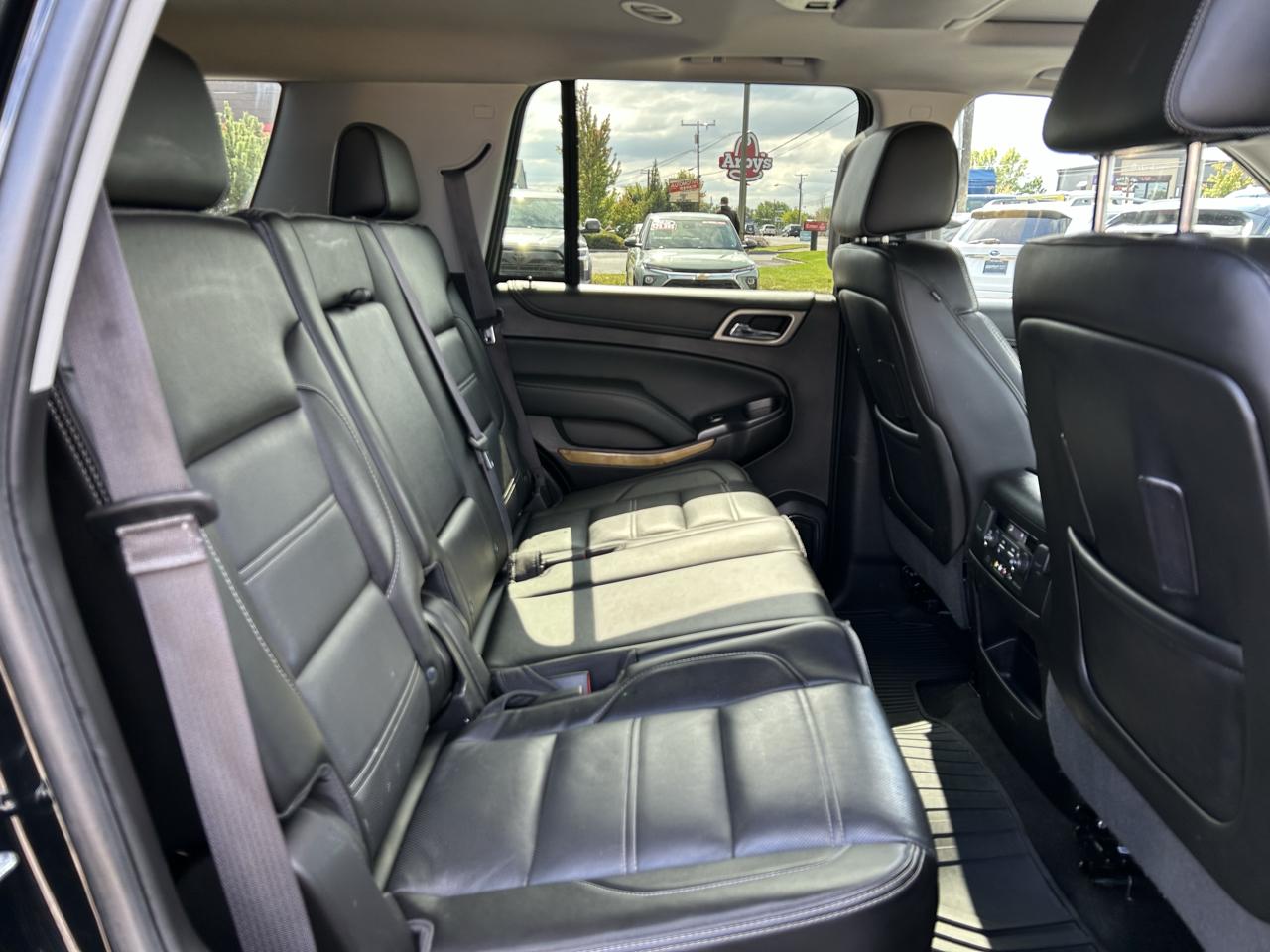 GMC Yukon Denali 4WD 2016