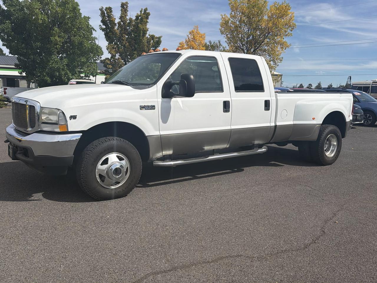 Ford F-350 SD Lariat Crew Cab 4WD DRW 2002