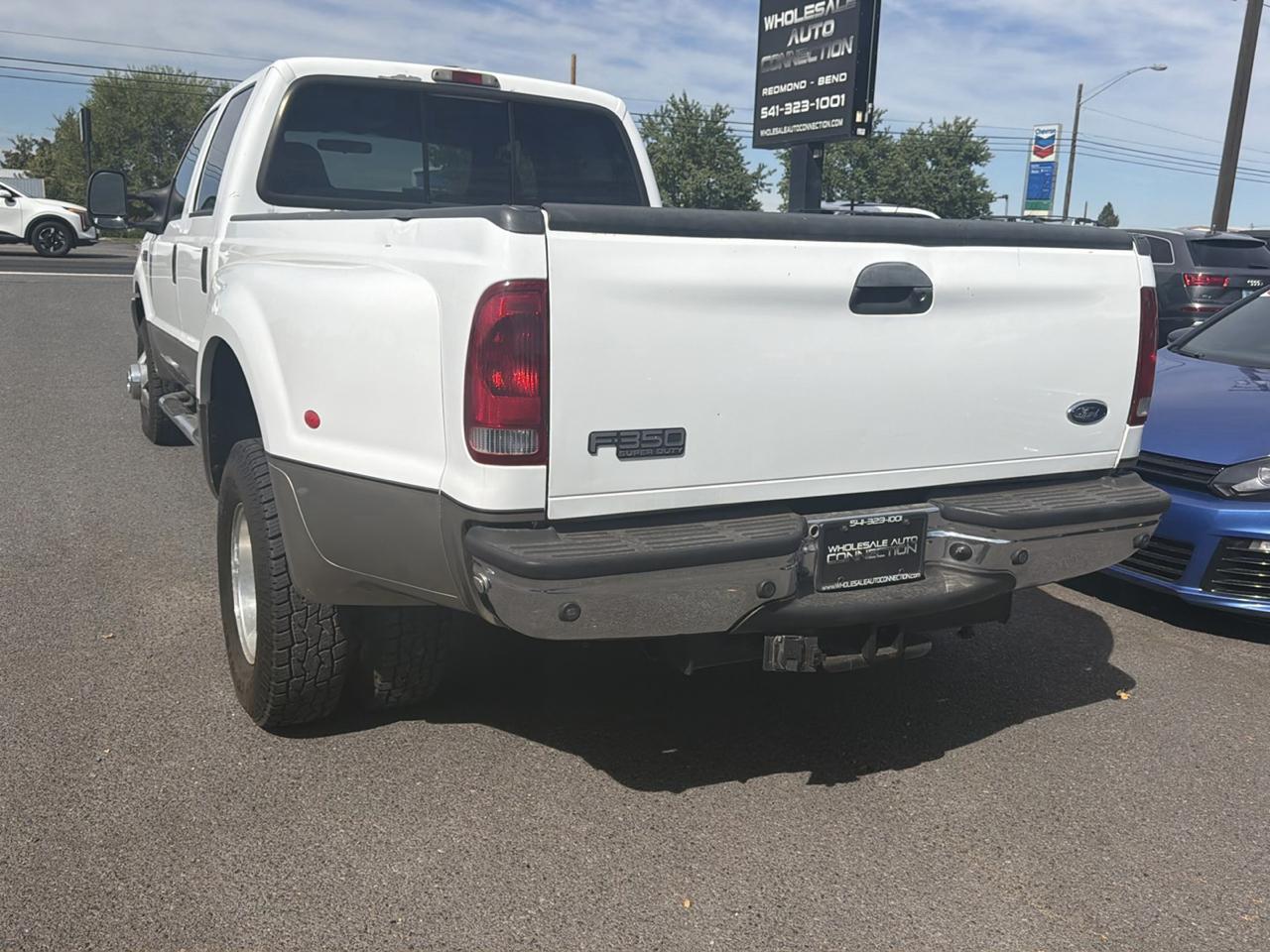 Ford F-350 SD Lariat Crew Cab 4WD DRW 2002