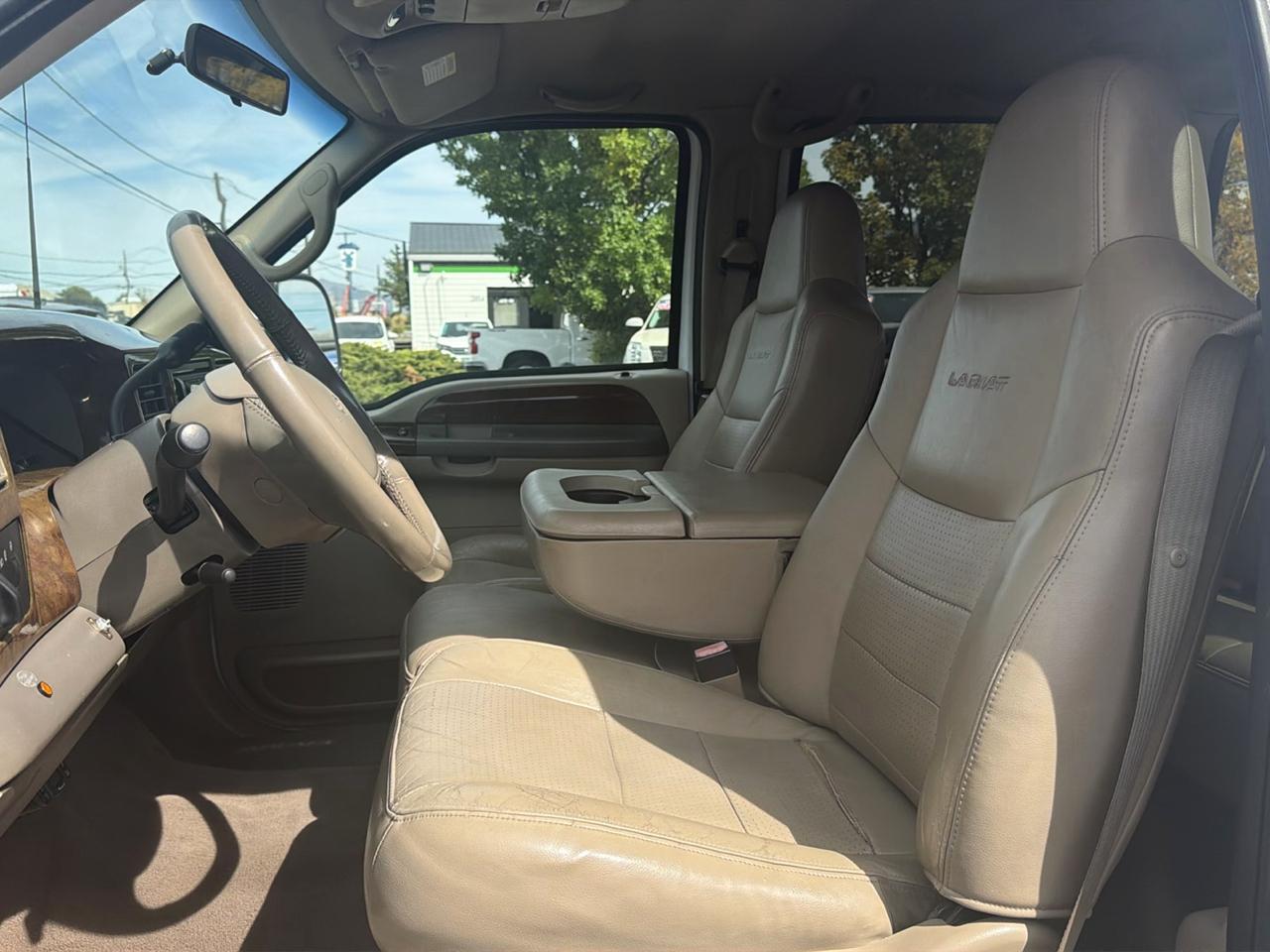 Ford F-350 SD Lariat Crew Cab 4WD DRW 2002