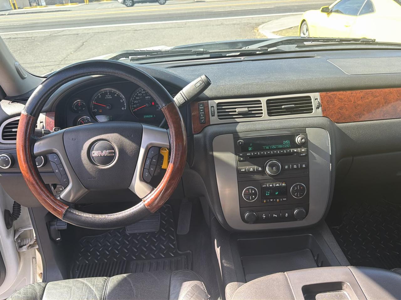GMC Sierra 2500HD 4WD Ext Cab 158.2" SLT 2013