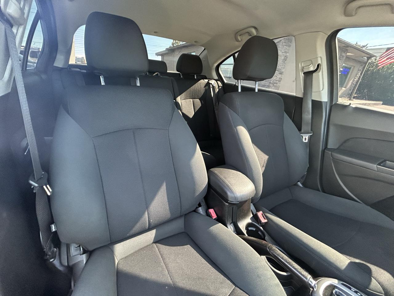 Chevrolet Cruze 1LT 2011
