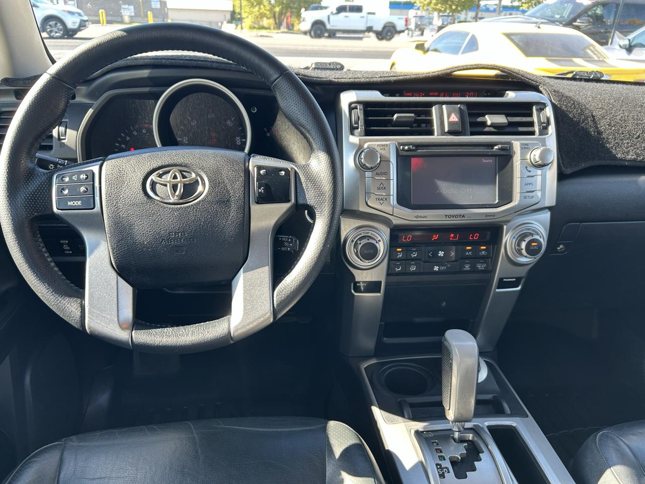 Toyota 4Runner Limited 4WD V6 2012