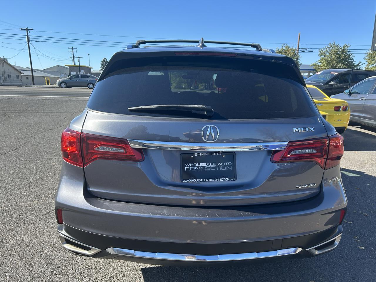 Acura MDX SH-AWD 9-Spd AT 2017