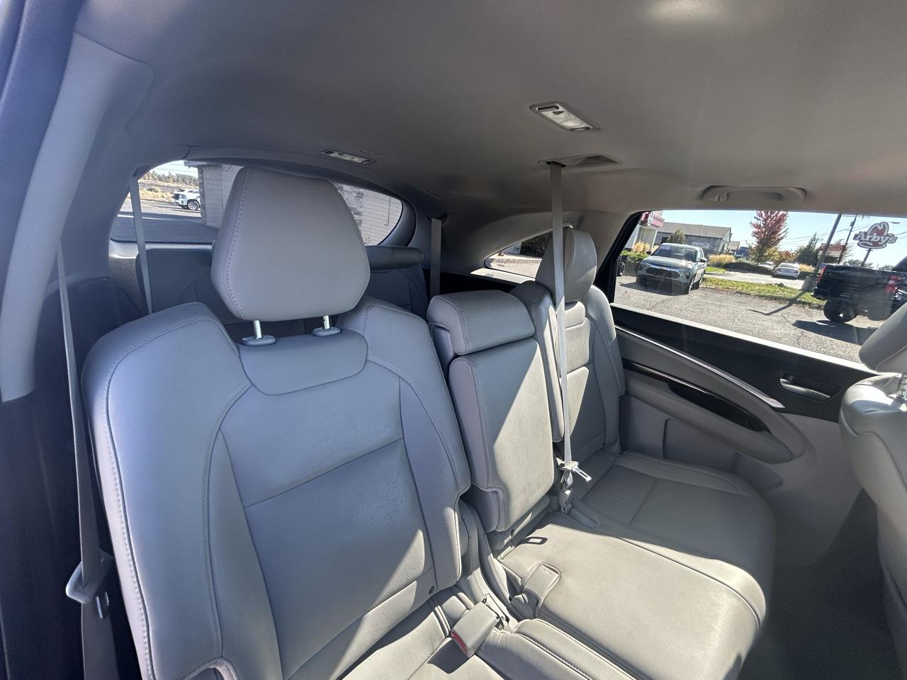 Acura MDX SH-AWD 9-Spd AT 2017