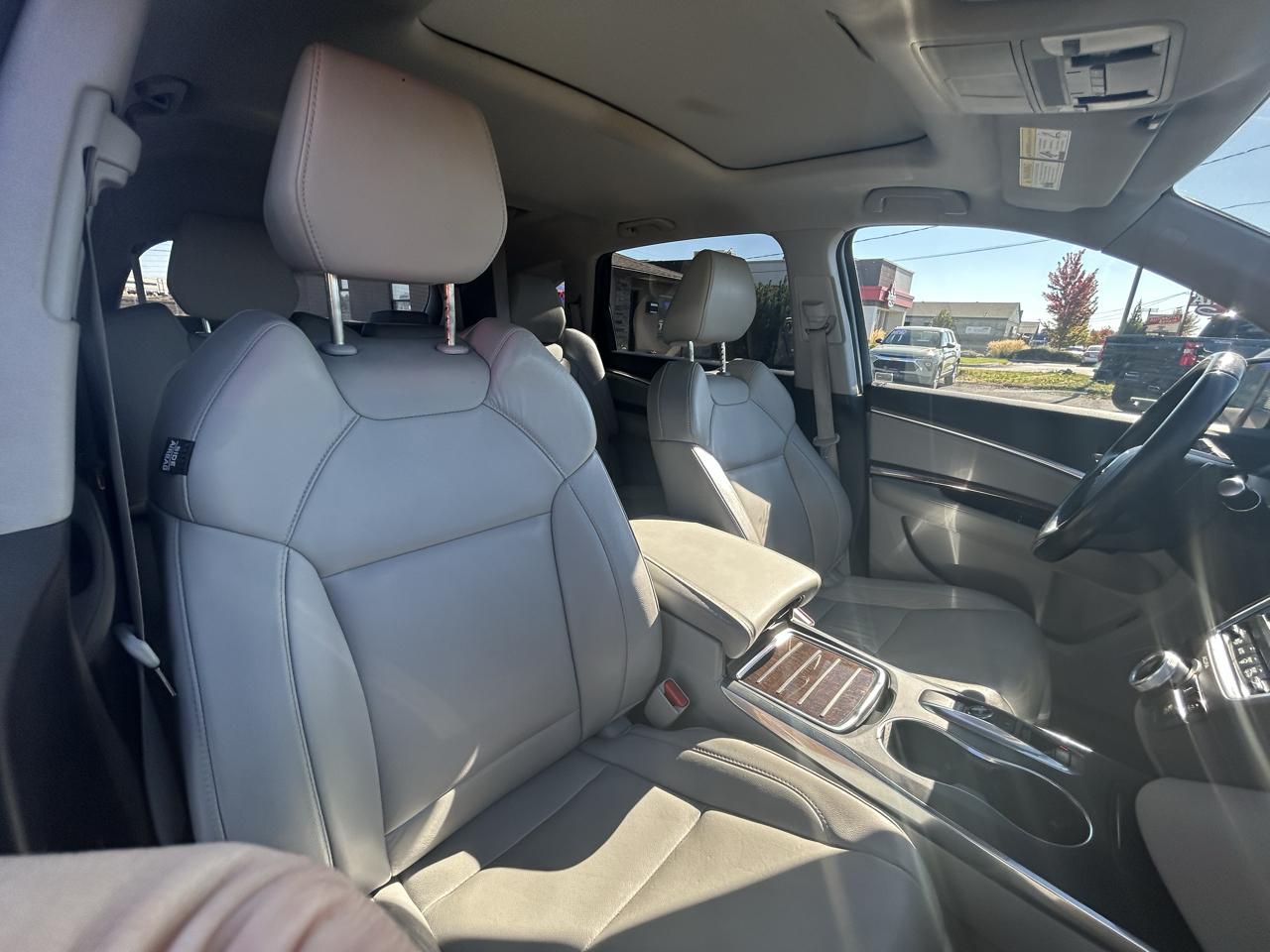 Acura MDX SH-AWD 9-Spd AT 2017