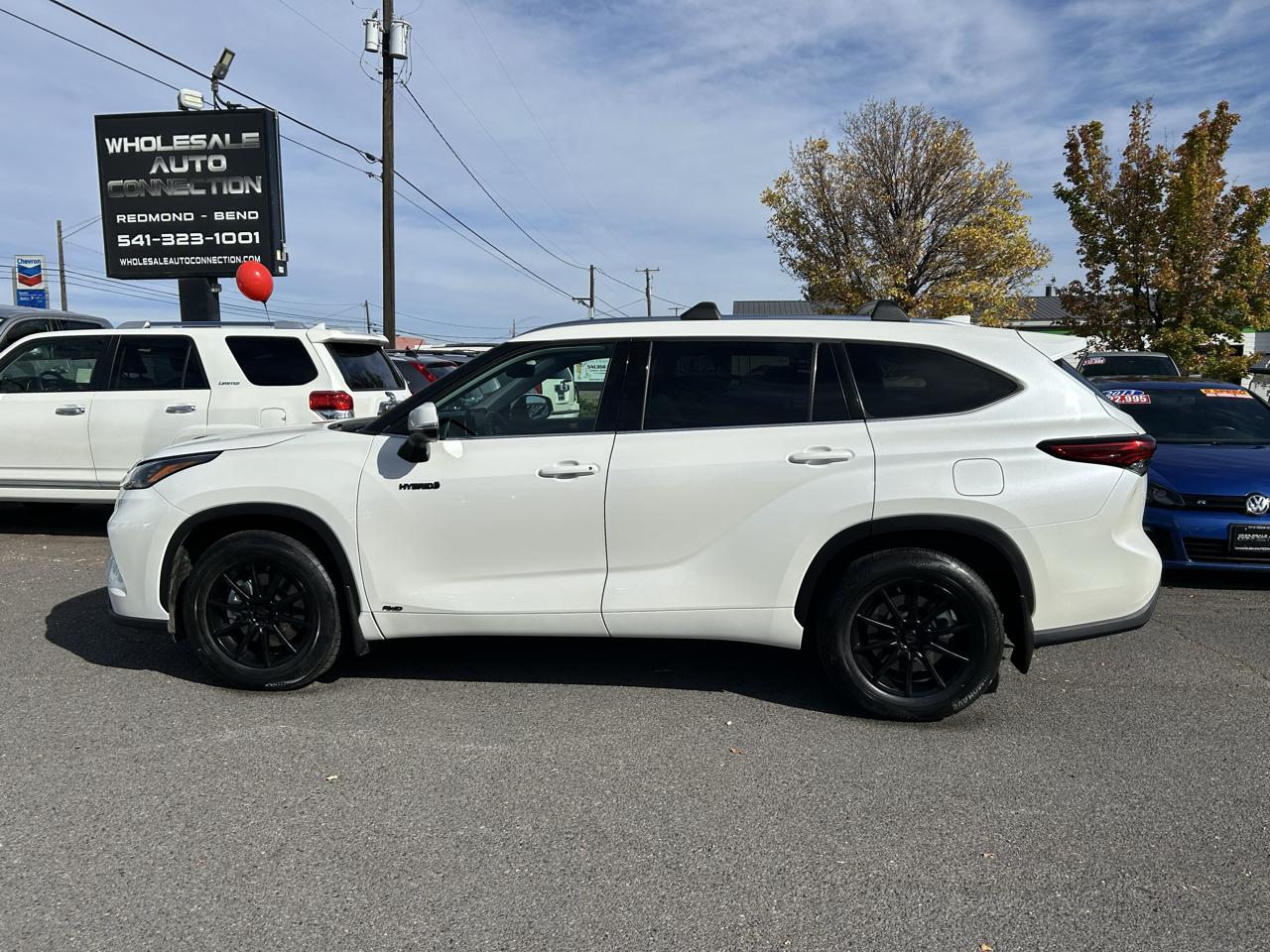 Toyota Highlander Hybrid XLE AWD 2020