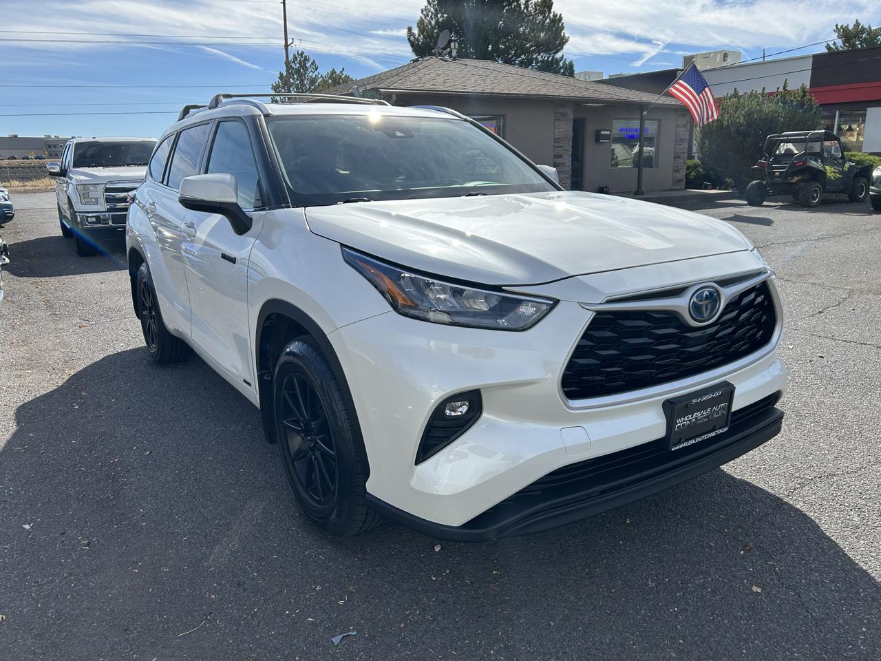 Toyota Highlander Hybrid XLE AWD 2020