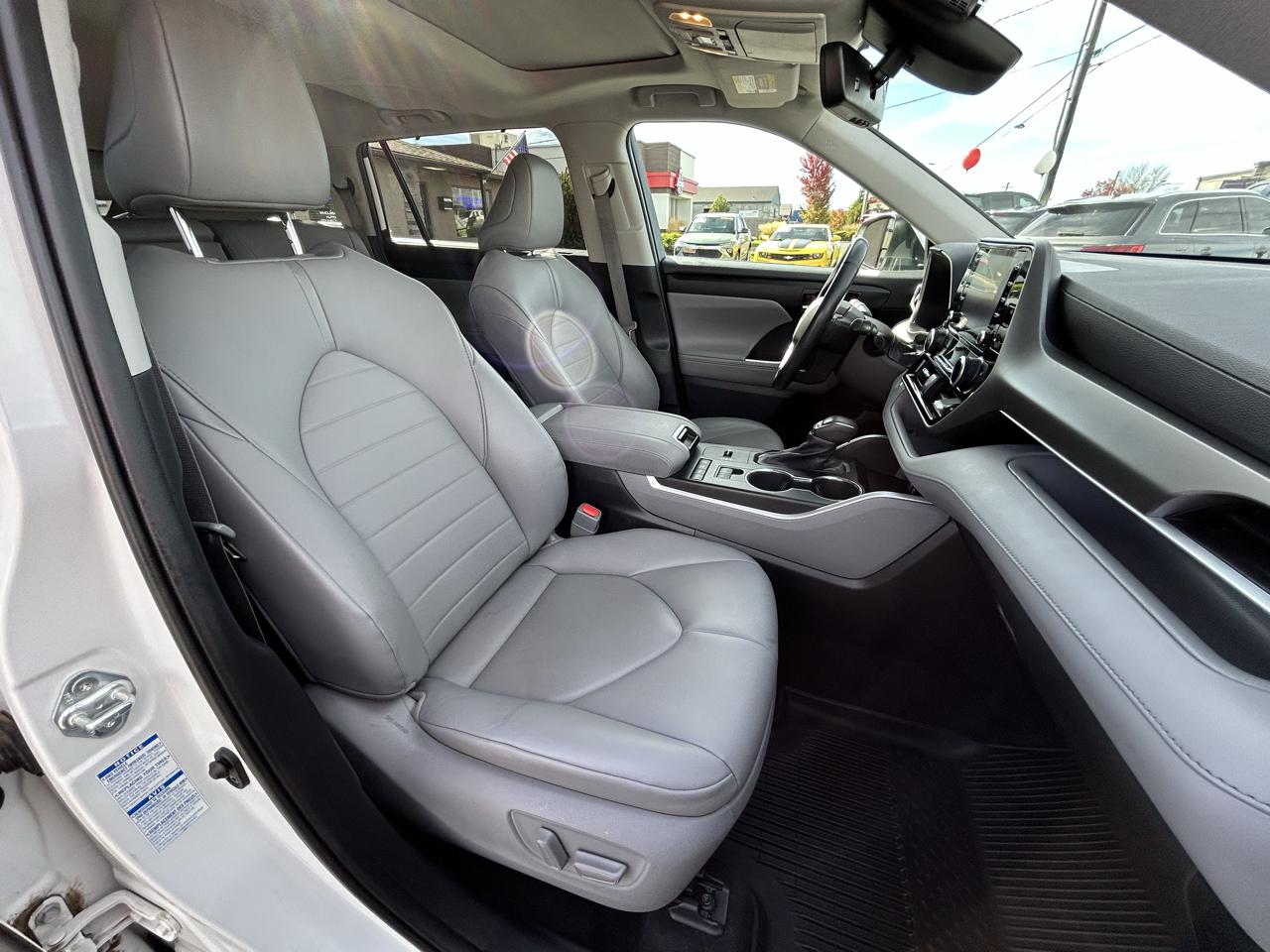 Toyota Highlander Hybrid XLE AWD 2020