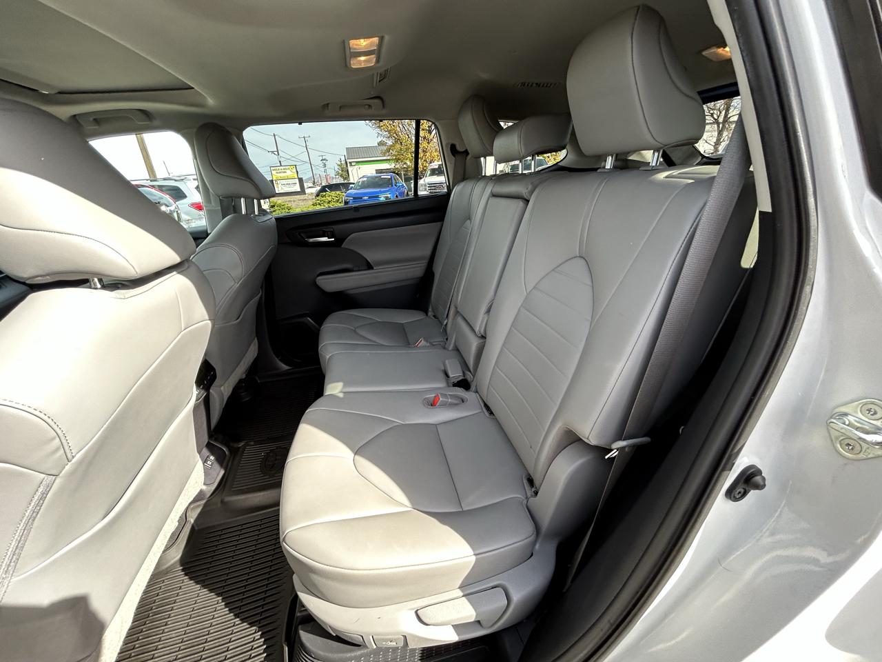 Toyota Highlander Hybrid XLE AWD 2020