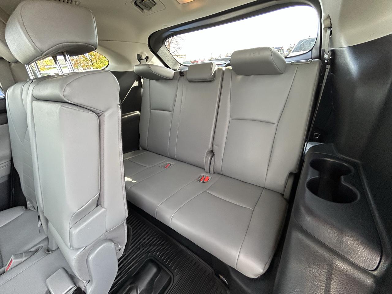 Toyota Highlander Hybrid XLE AWD 2020