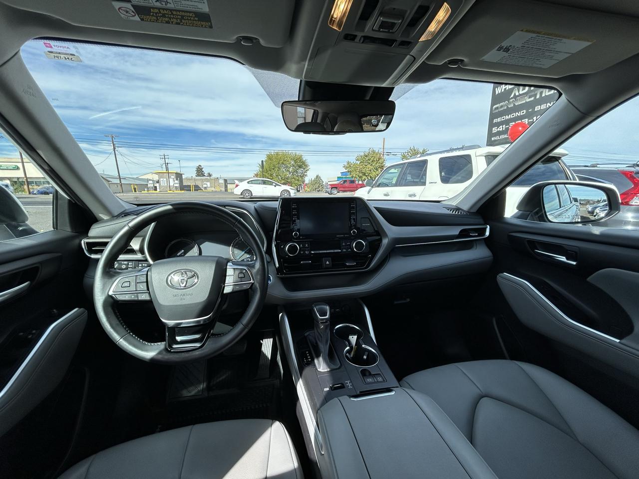 Toyota Highlander Hybrid XLE AWD 2020