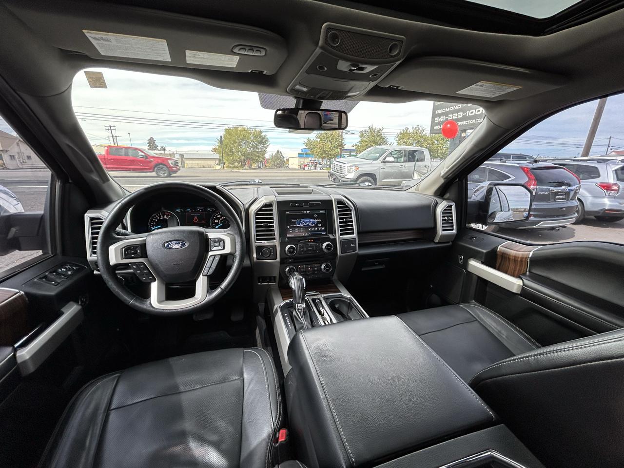 Ford F-150 4WD SuperCrew 157" Lariat 2015