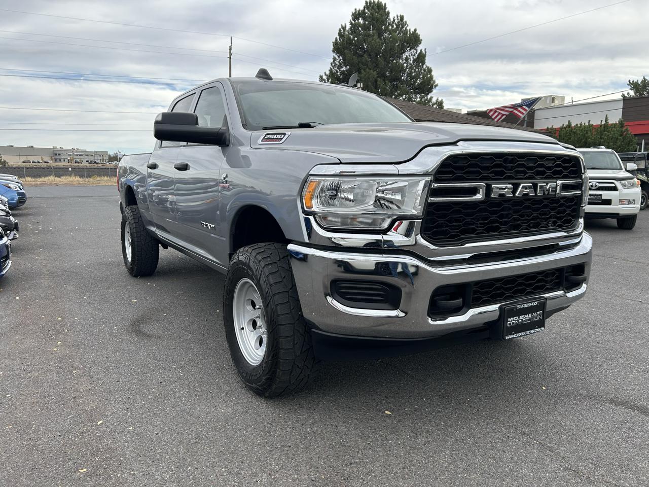 RAM 2500 Tradesman Crew Cab SWB 4WD 2020