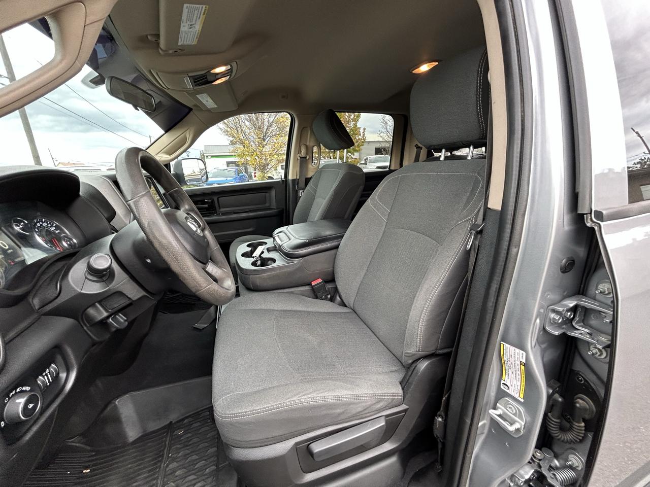 RAM 2500 Tradesman Crew Cab SWB 4WD 2020
