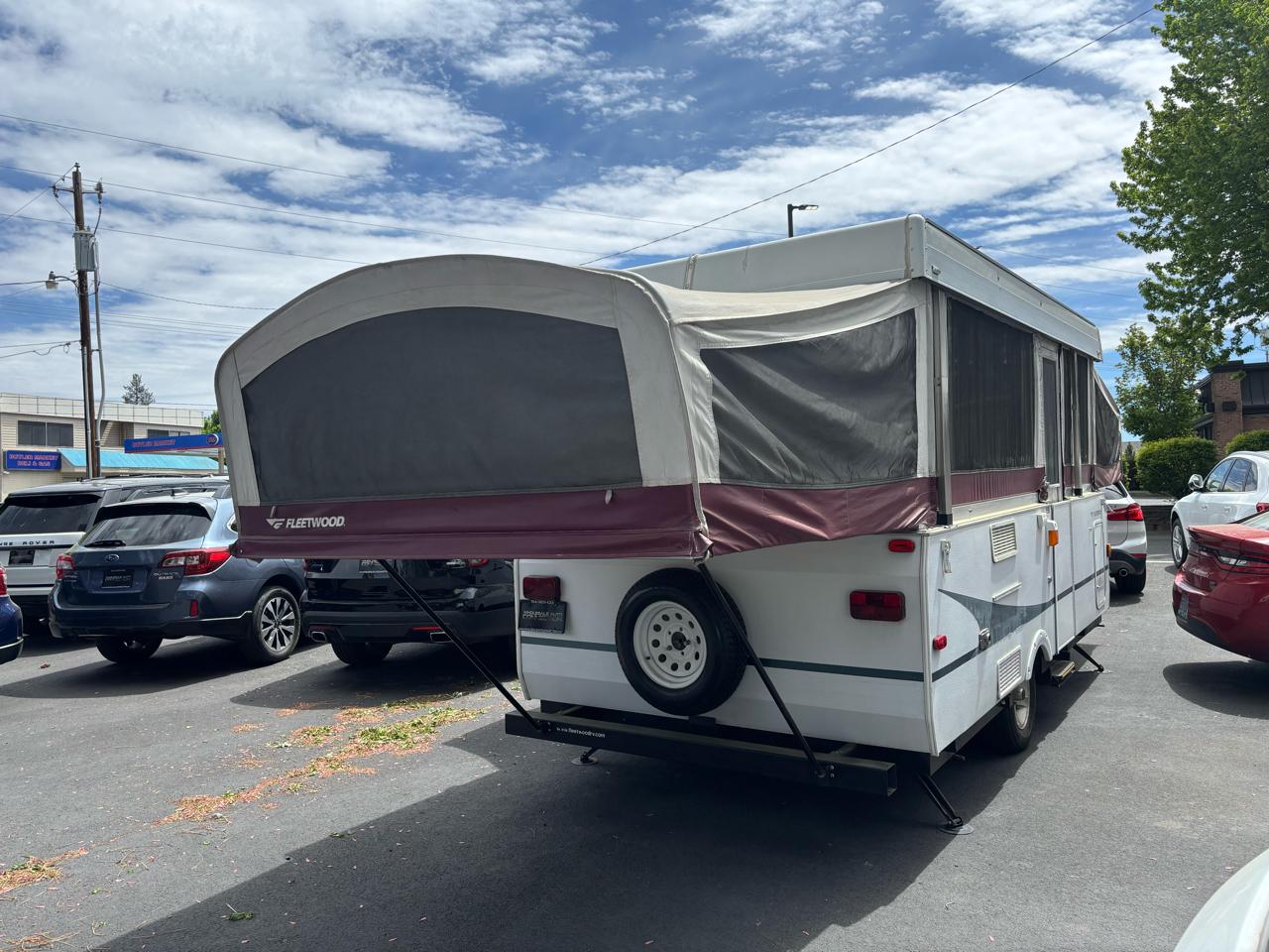 Fleetwood Folding Trailers Unknown  2006