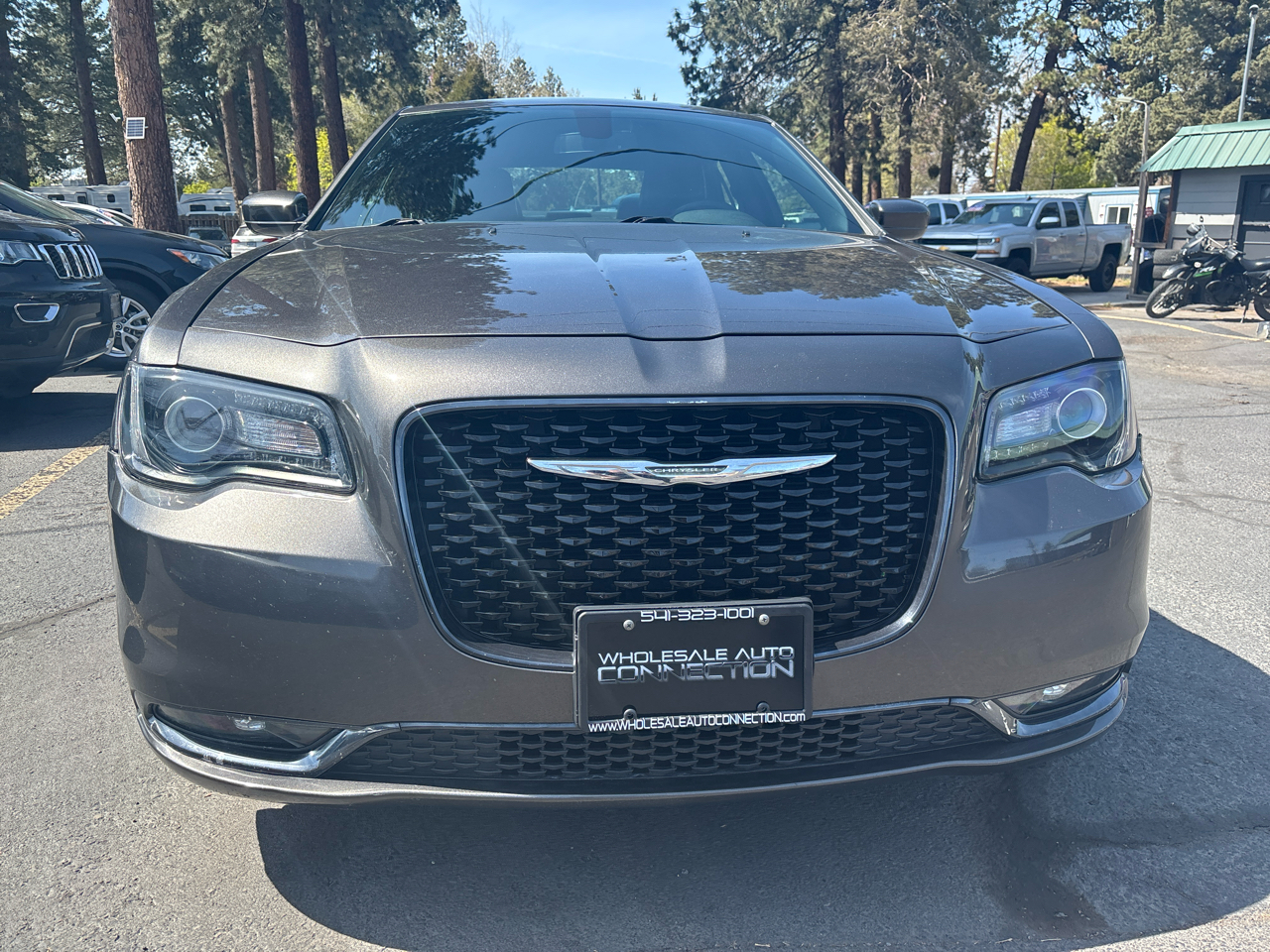 Chrysler 300 S V6 AWD 2019 Chrysler 300 S V6 AWD 2019