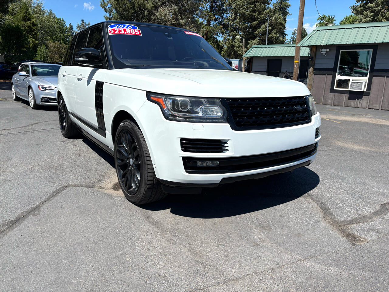 Land Rover Range Rover Supercharged 2016 Land Rover Range Rover Supercharged 2016