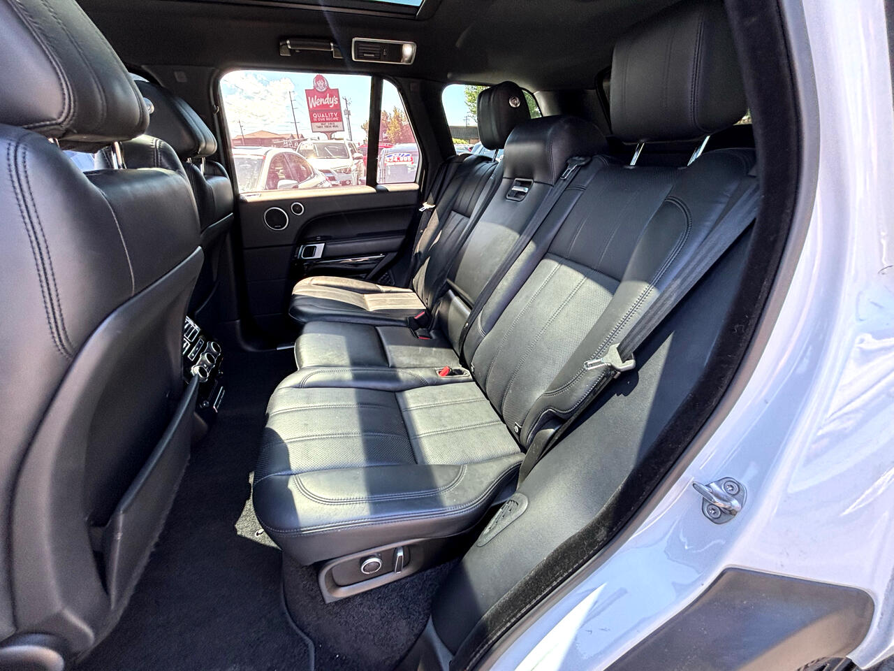 Land Rover Range Rover Supercharged 2016 Land Rover Range Rover Supercharged 2016