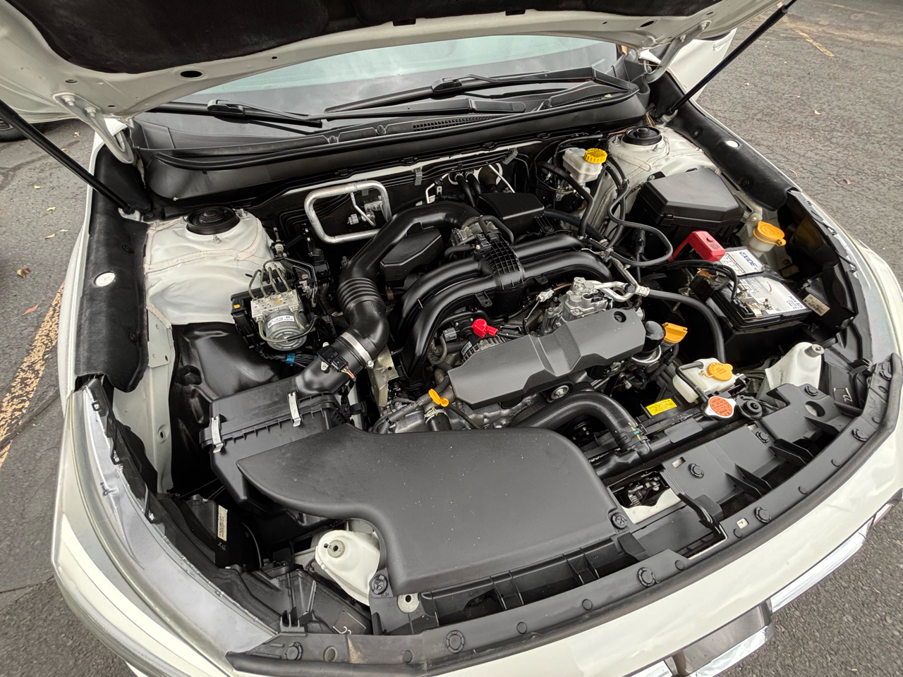 2018 Subaru Outback 2.5i Premium photo 11