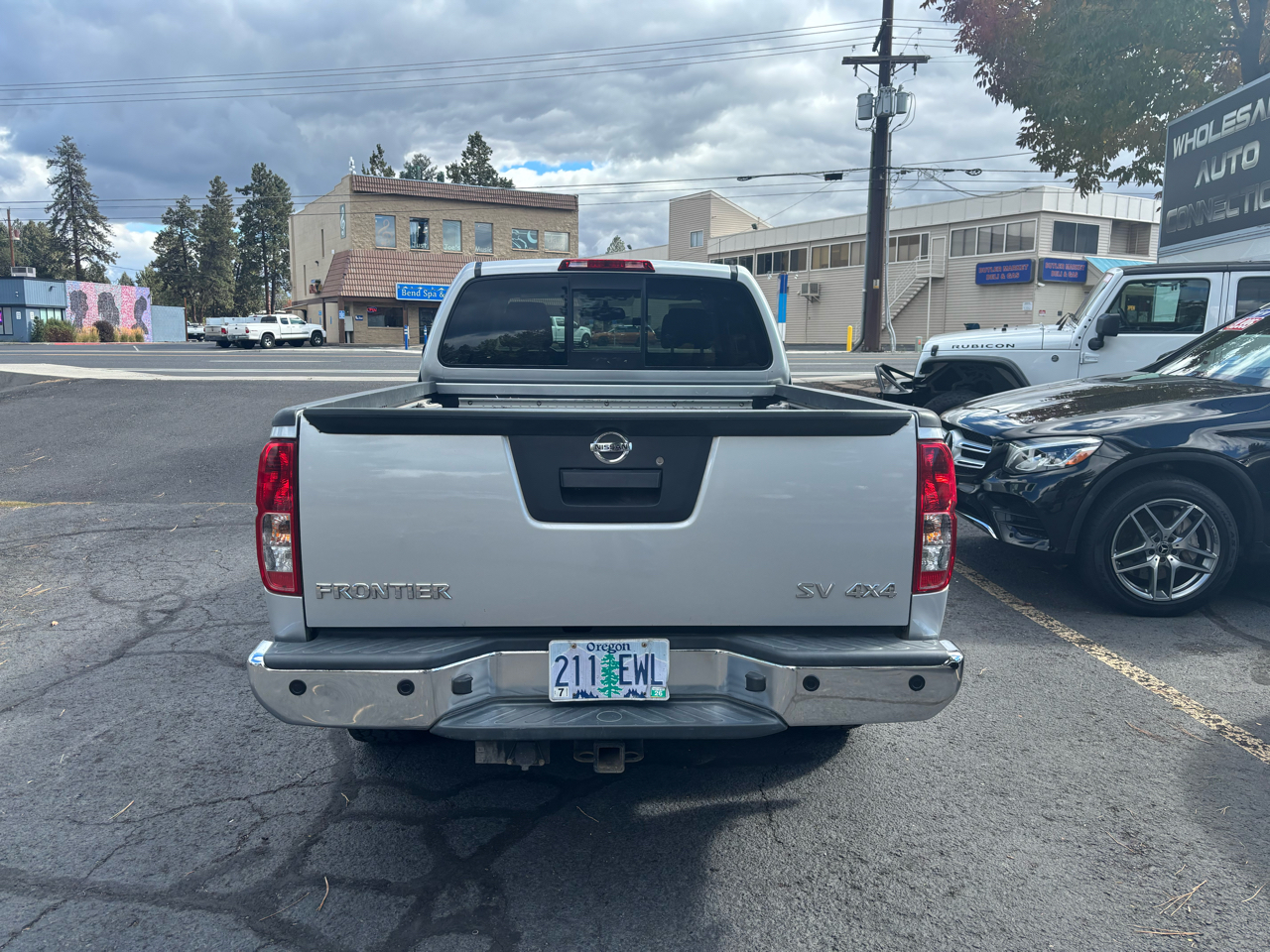 2019 Nissan Frontier PRO-4X King Cab photo 2