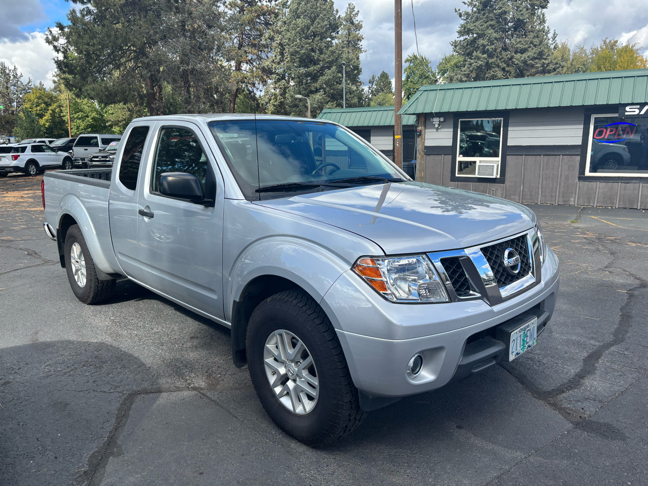 2019 Nissan Frontier PRO-4X King Cab photo 4