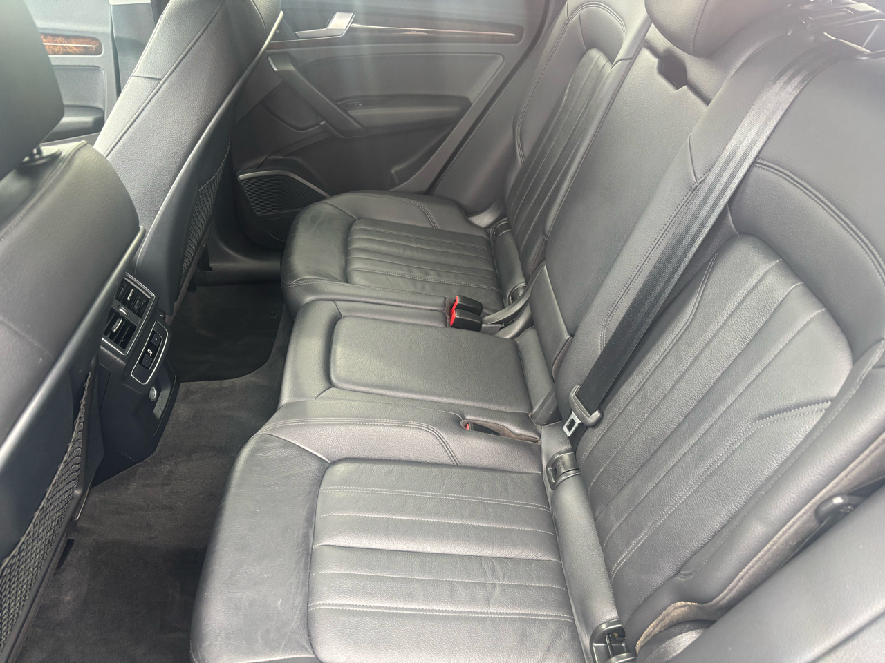 Audi Q5 2.0T Premium Plus quattro 2018 Audi Q5 2.0T Premium Plus quattro 2018