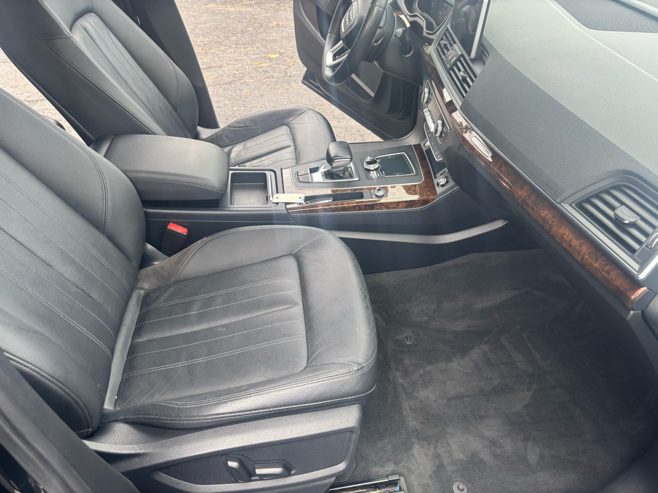 Audi Q5 2.0T Premium Plus quattro 2018 Audi Q5 2.0T Premium Plus quattro 2018