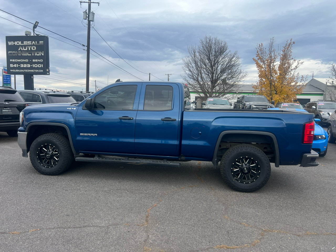 GMC Sierra 1500 4WD Double Cab 147" SLE 2017