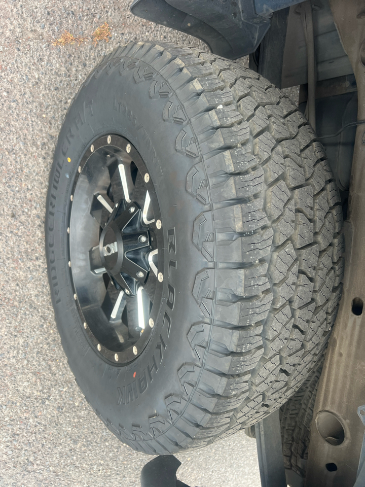 GMC Sierra 1500 4WD Double Cab 147" SLE 2017