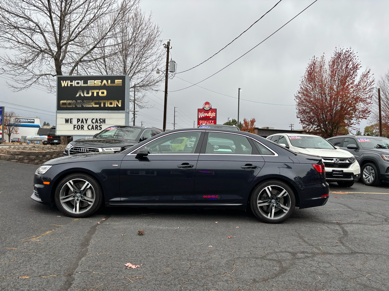 Audi A4 2.0T Premium Plus quattro Sedan 2017 Audi A4 2.0T Premium Plus quattro Sedan 2017