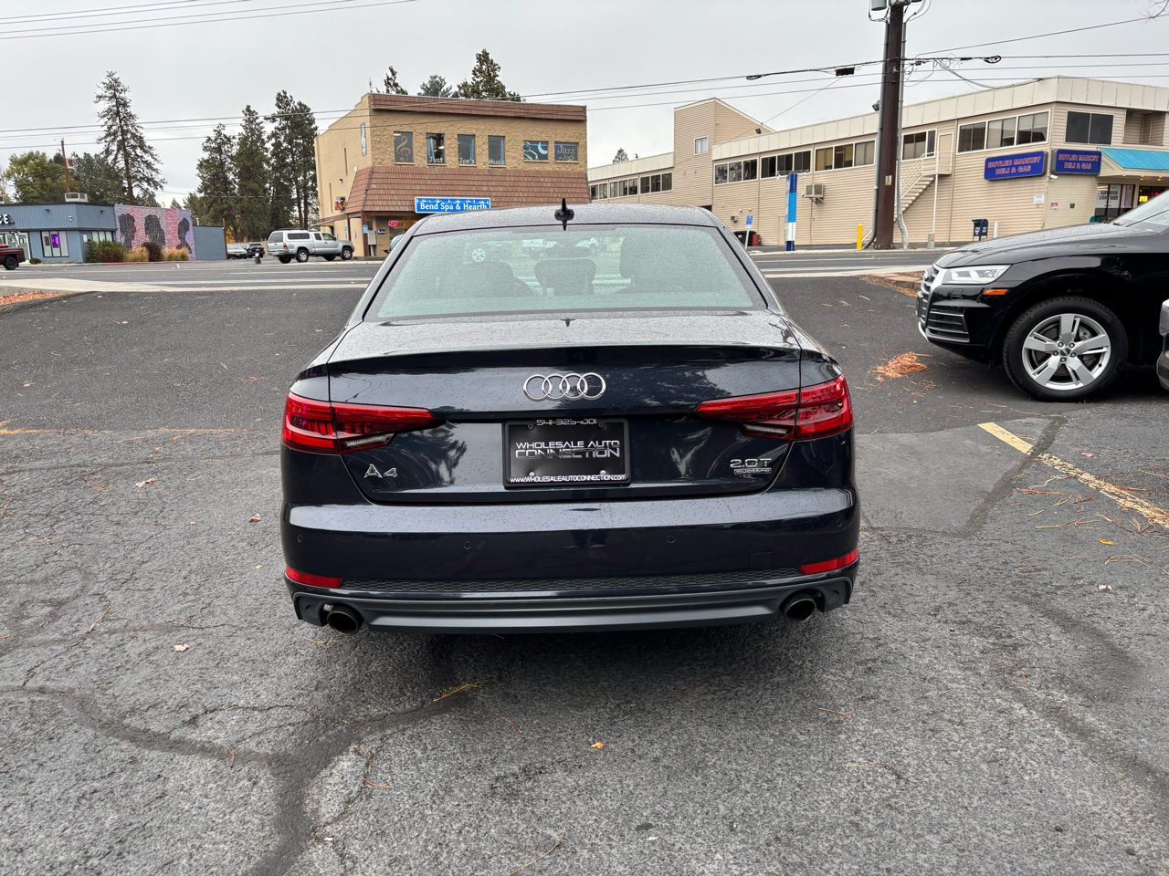 Audi A4 2.0T Premium Plus quattro Sedan 2017 Audi A4 2.0T Premium Plus quattro Sedan 2017