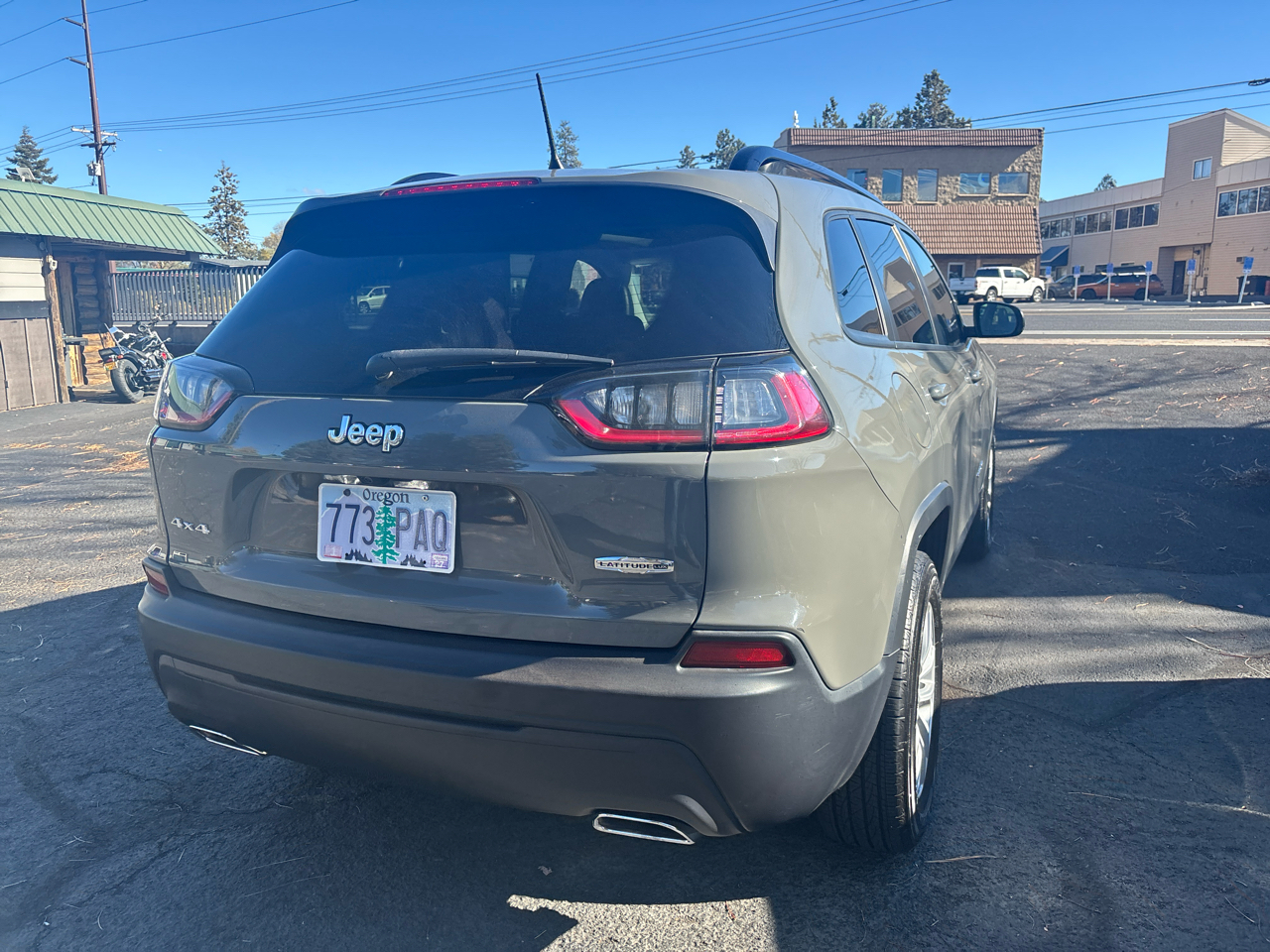 Jeep Cherokee Latitude Lux 4x4 2022 Jeep Cherokee Latitude Lux 4x4 2022