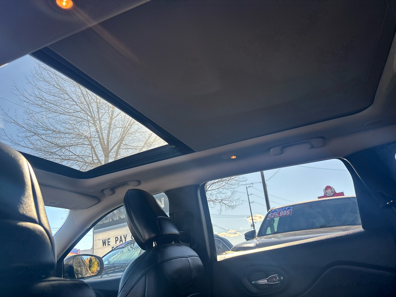 Jeep Cherokee Latitude Lux 4x4 2022 Jeep Cherokee Latitude Lux 4x4 2022