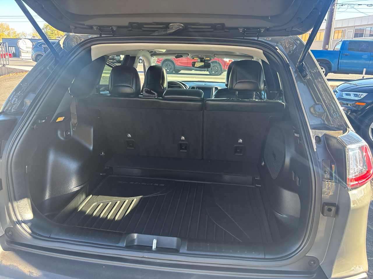 Jeep Cherokee Latitude Lux 4x4 2022 Jeep Cherokee Latitude Lux 4x4 2022